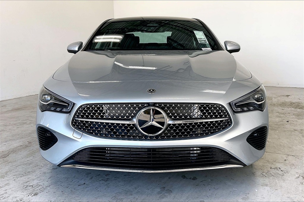2025 Mercedes Benz CLA 250 photo 2