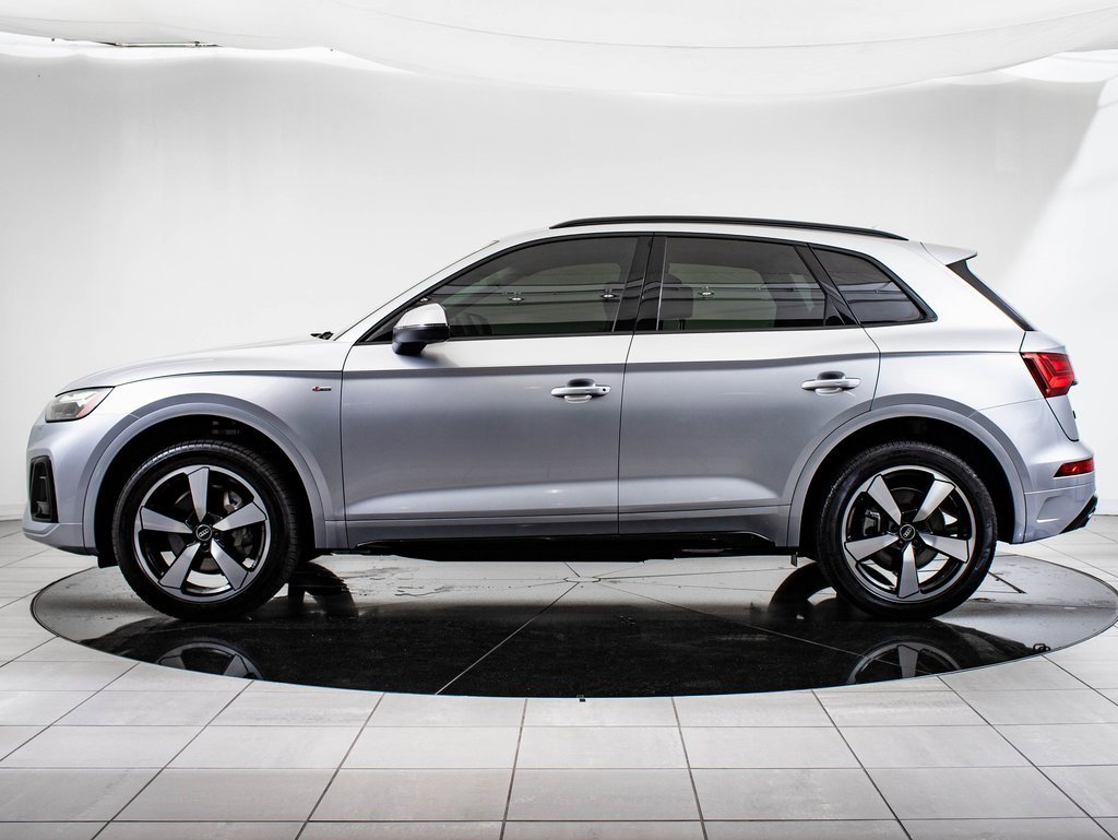 2022 Audi Q5 45 S line Premium photo 5
