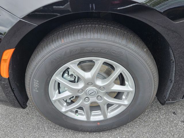 2025 Chrysler Pacifica photo 13