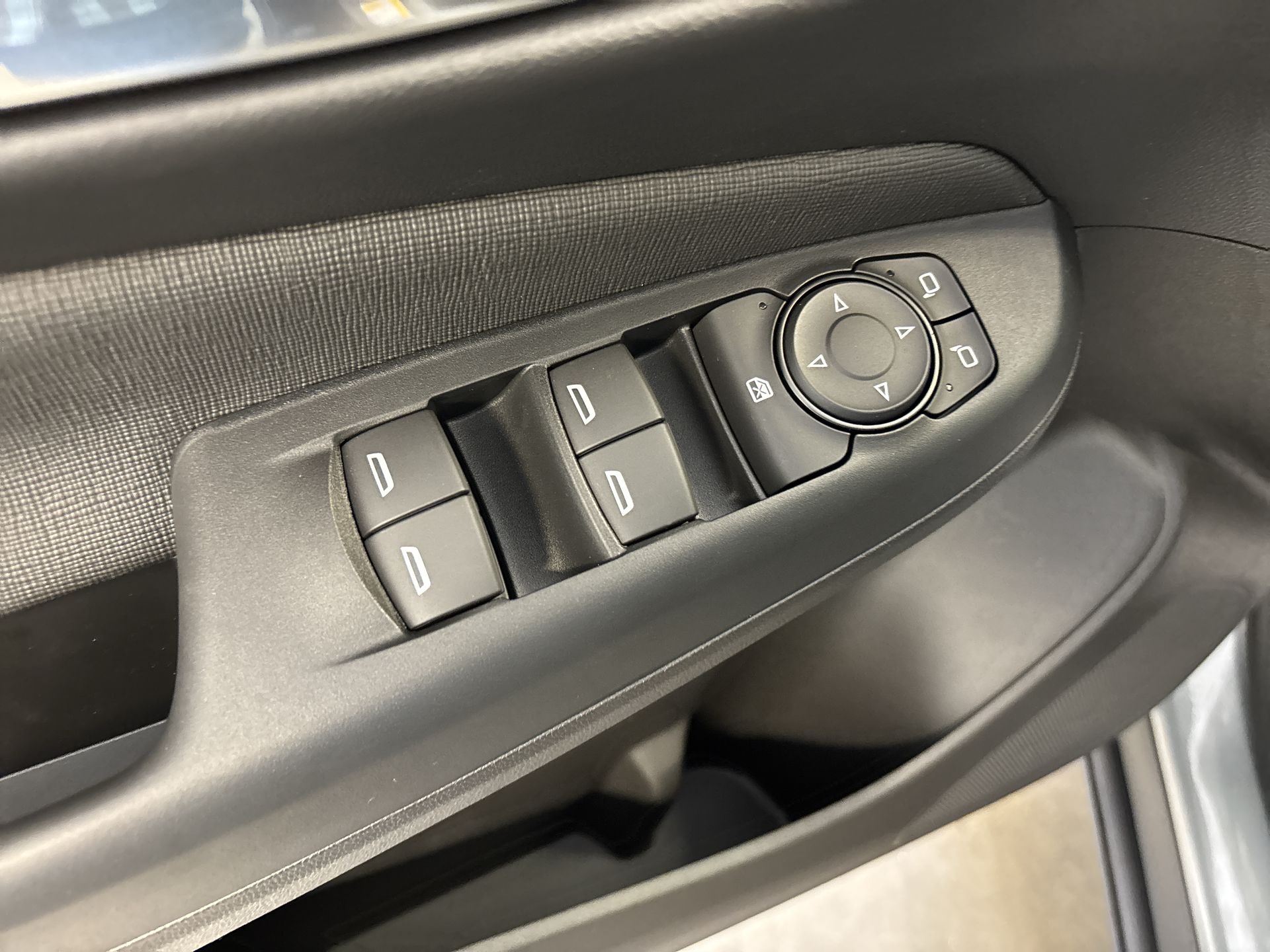 2025 Buick Envista Preferred photo 24