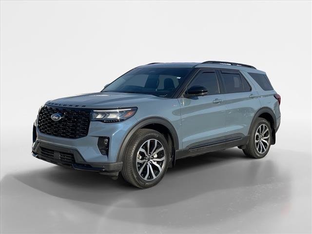 2025 Ford Explorer ST-LINE's photo