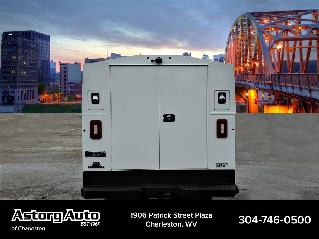 2023 Ford Transit photo 2