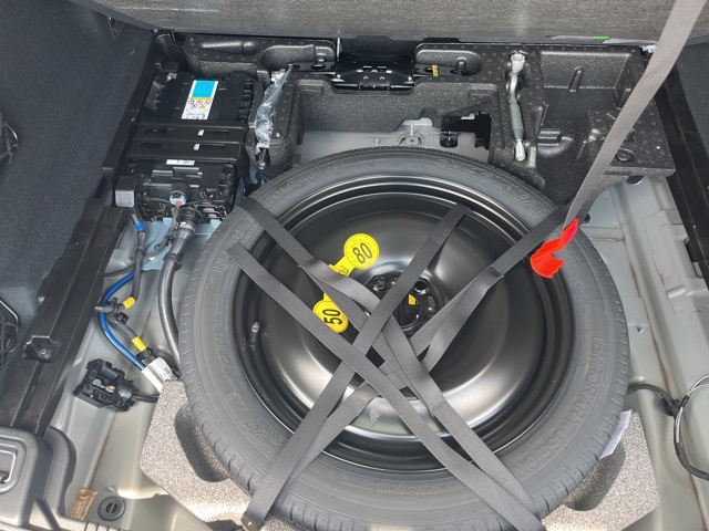 2025 Volvo XC60 B5 photo 25