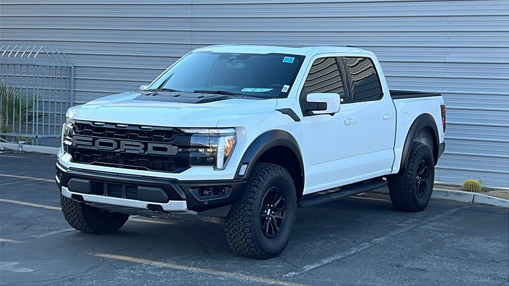 2024 Ford F-150 Raptor photo 2