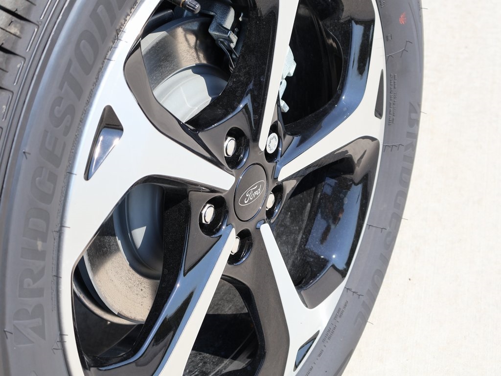 2025 Ford Escape ST-Line Elite photo 38