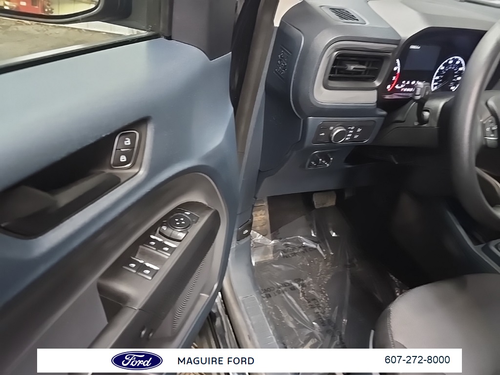 2022 Ford Maverick XL photo 27