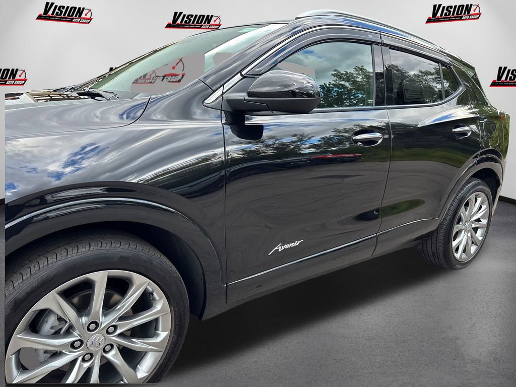 2024 Buick Encore GX Avenir photo 12