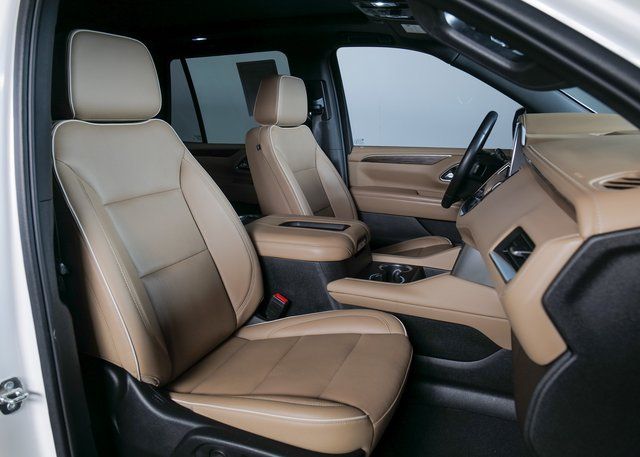 2021 Chevrolet Tahoe Premier photo 3