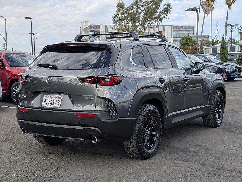 2025 Mazda CX-50 Preferred photo 4