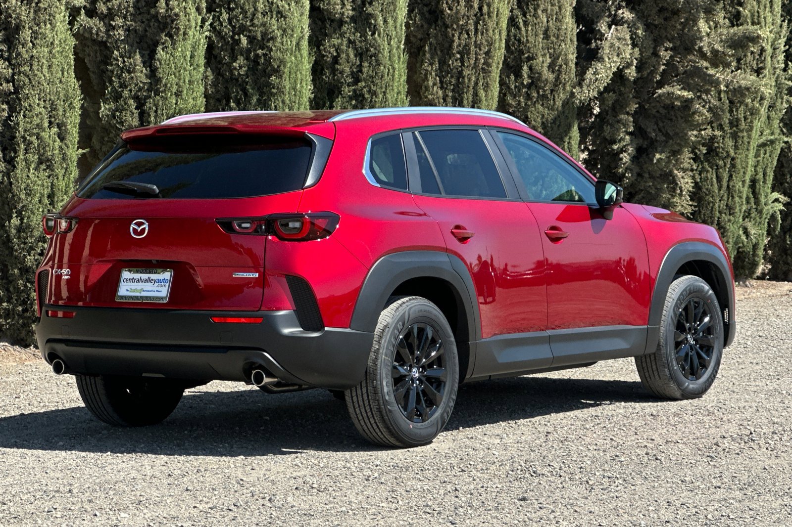 2025 Mazda CX-50 2.5 Select photo 4