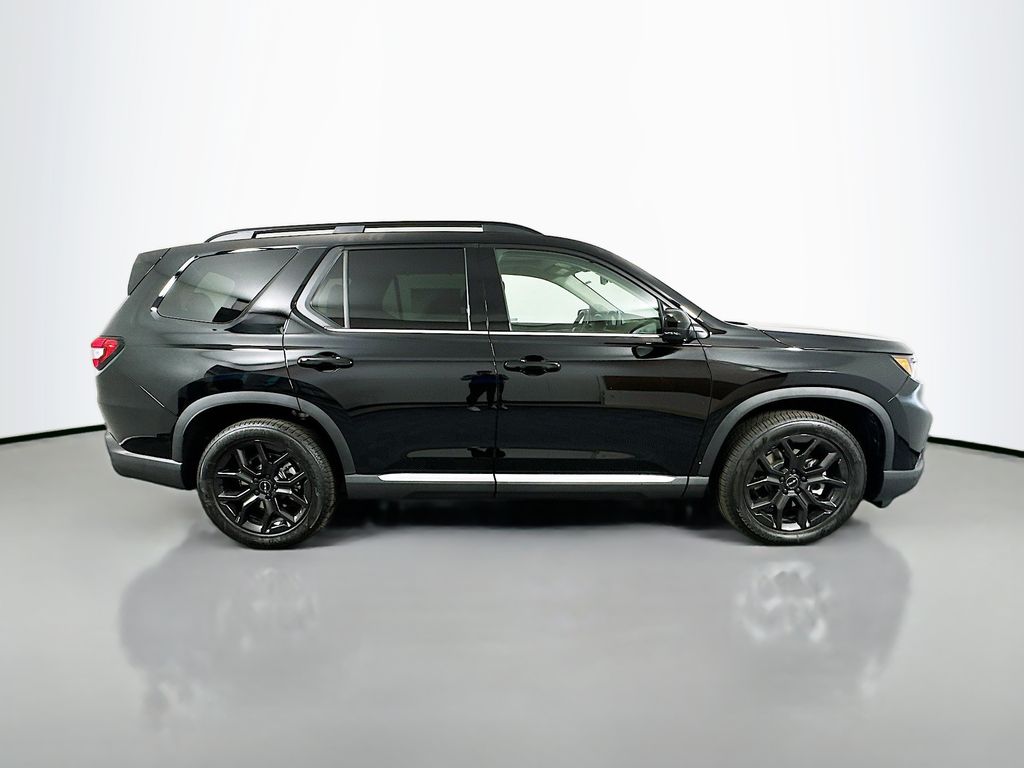 2025 Honda Pilot Touring photo 5