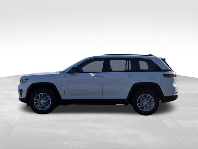 2025 Jeep Grand Cherokee Altitude X photo 2