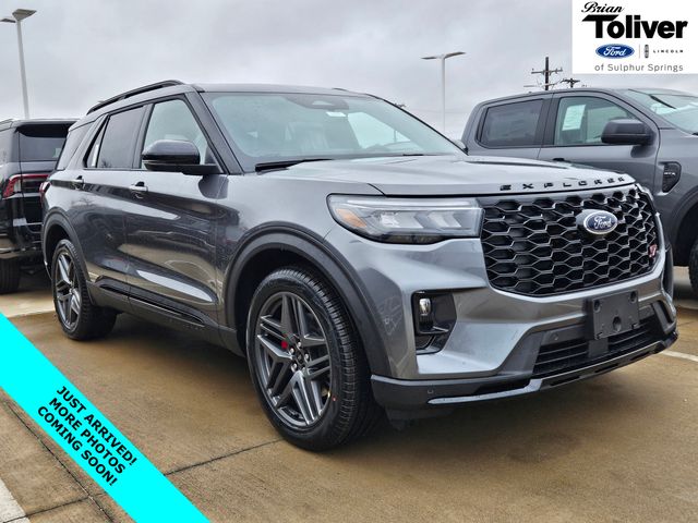 2026 Ford Explorer ST's photo