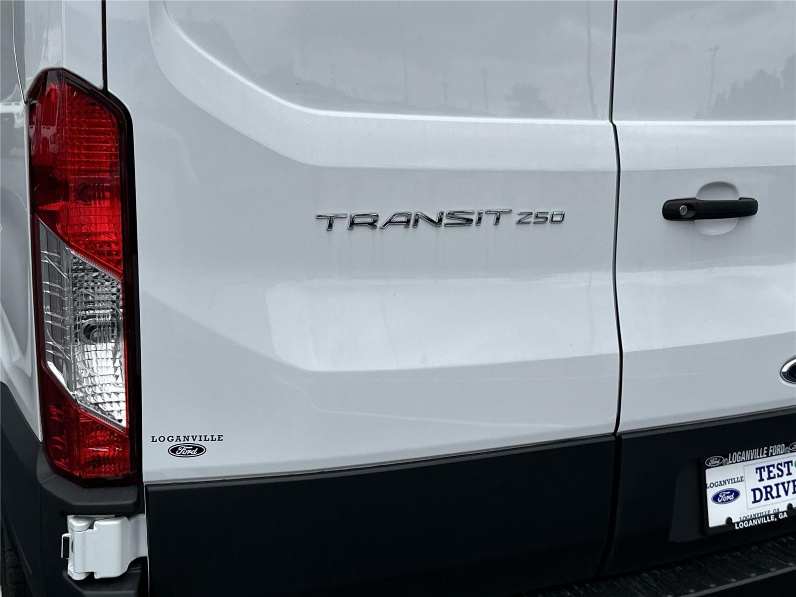 2025 Ford Transit Cargo Van photo 25