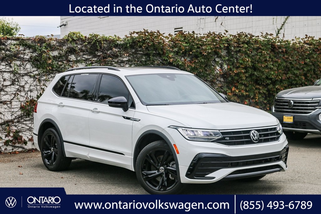 2023 Volkswagen Tiguan SE R-LINE BLACK