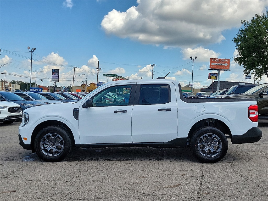2025 Ford Maverick XLT photo 2