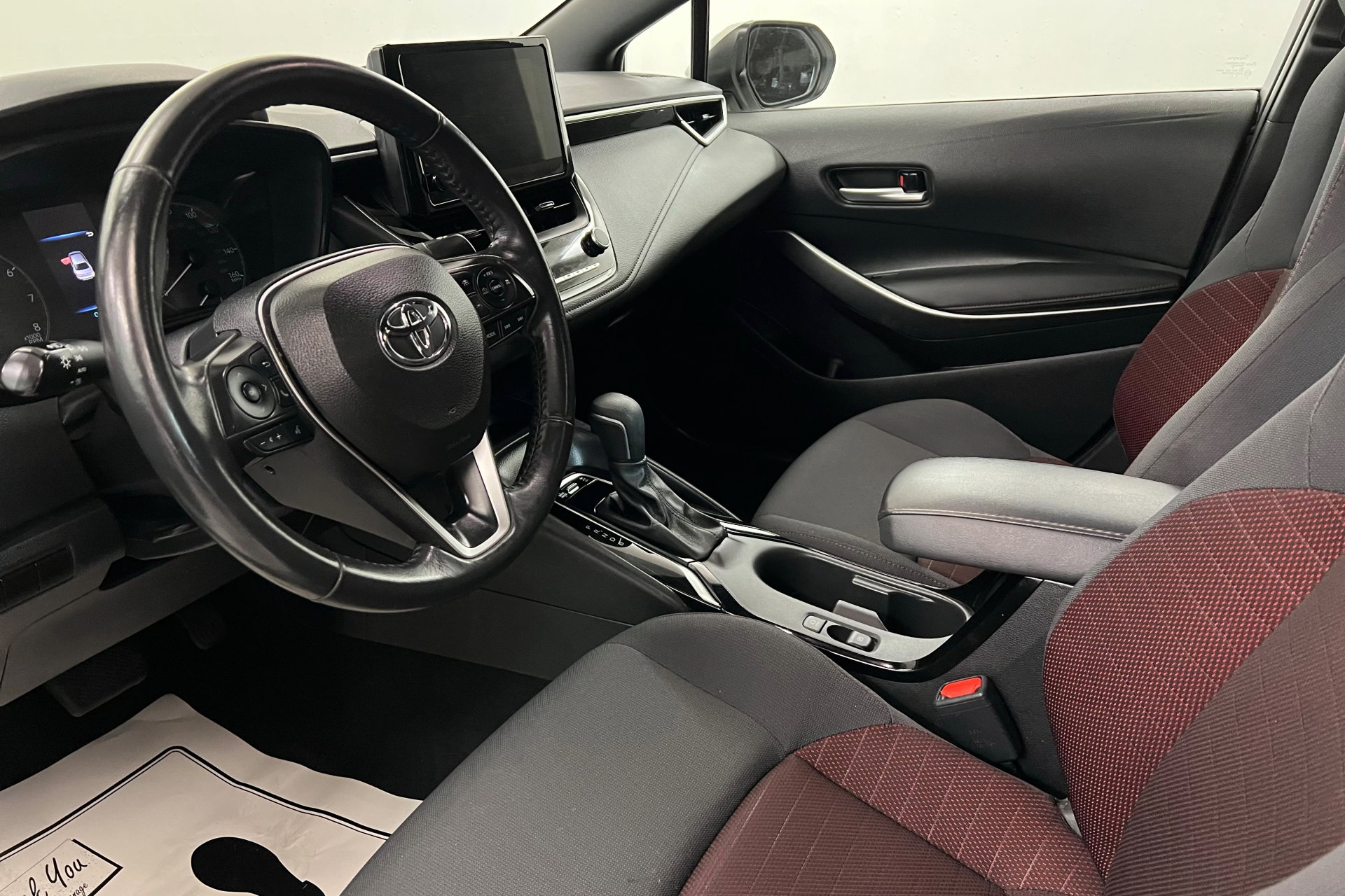 2023 Toyota Corolla SE photo 15