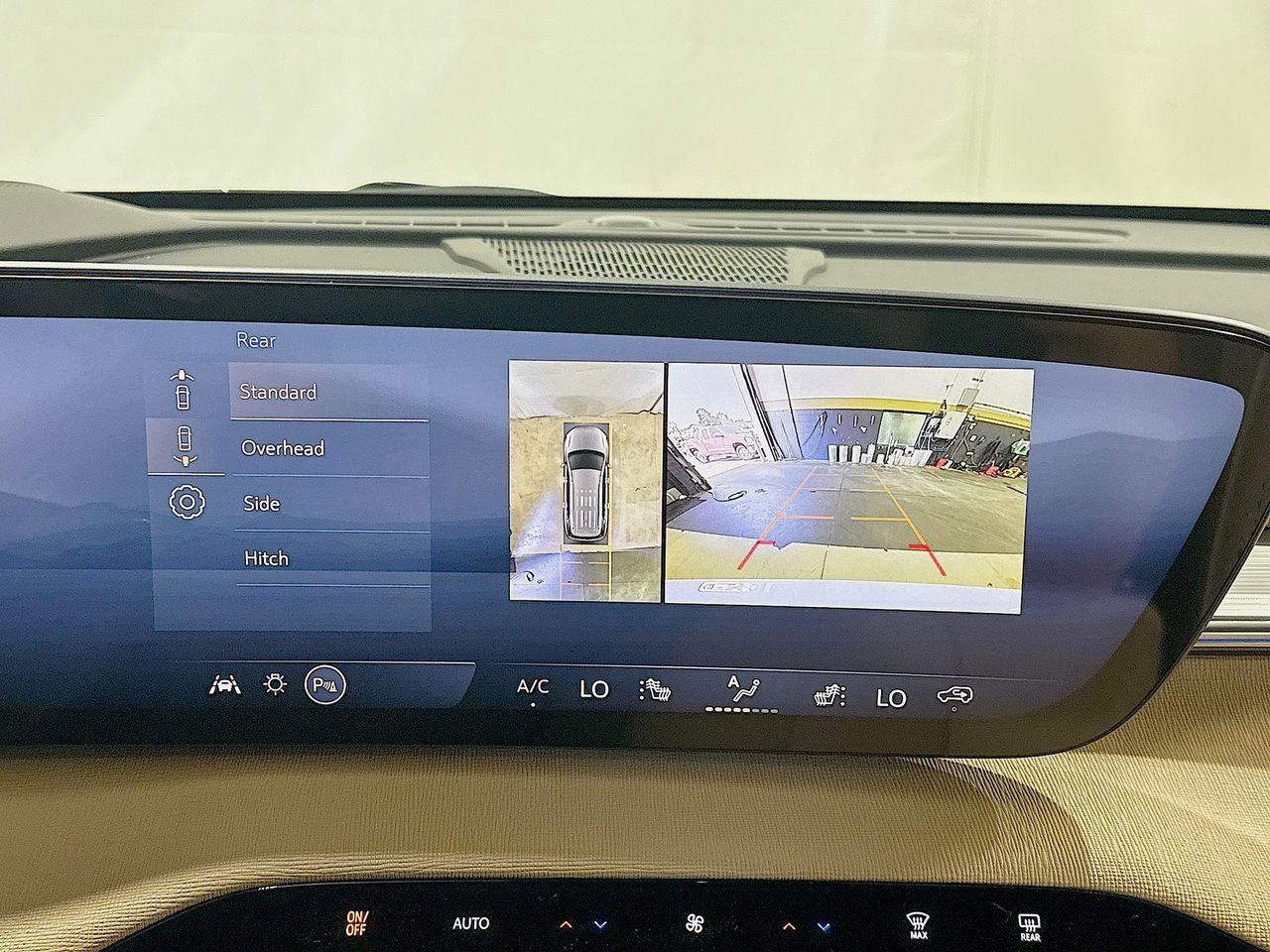 2026 Buick Enclave Preferred photo 14