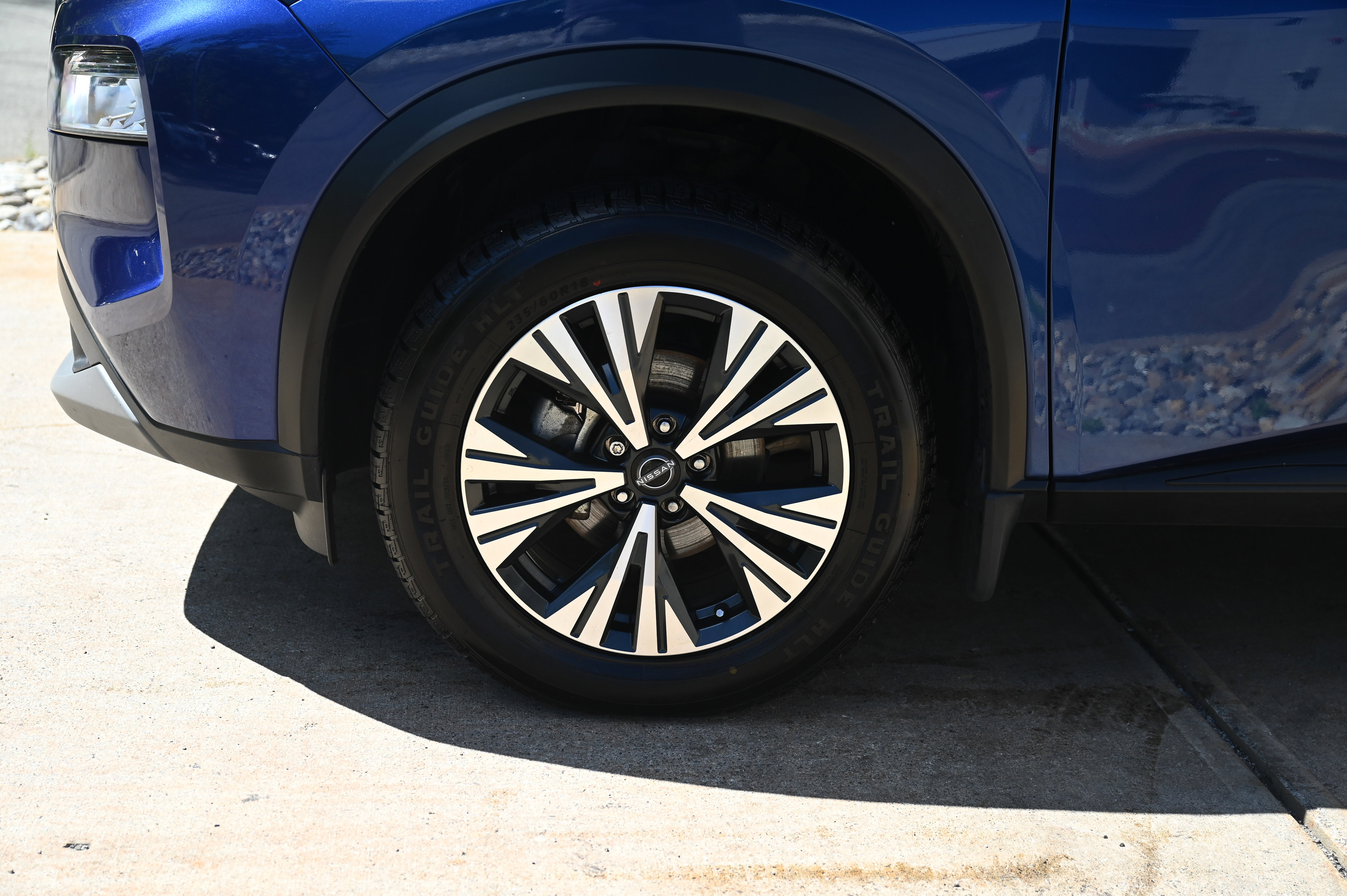 2023 Nissan Rogue SV photo 8