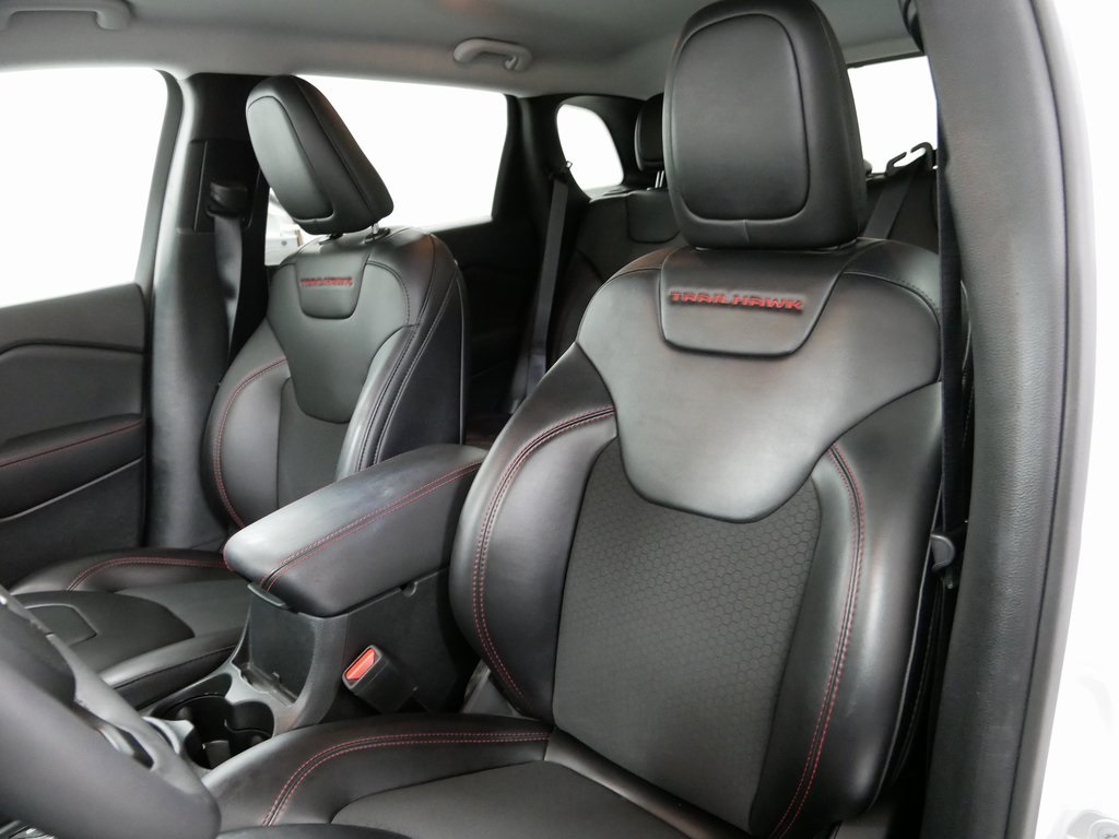 2022 Jeep Cherokee Trailhawk photo 16