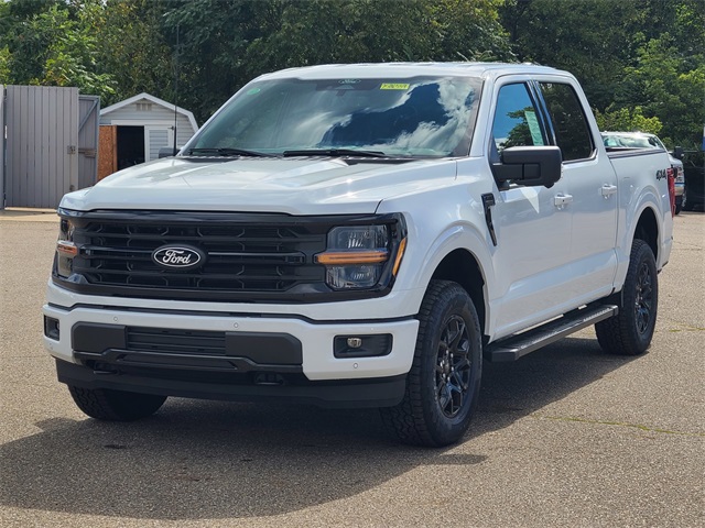 2025 Ford F-150 XLT photo 8