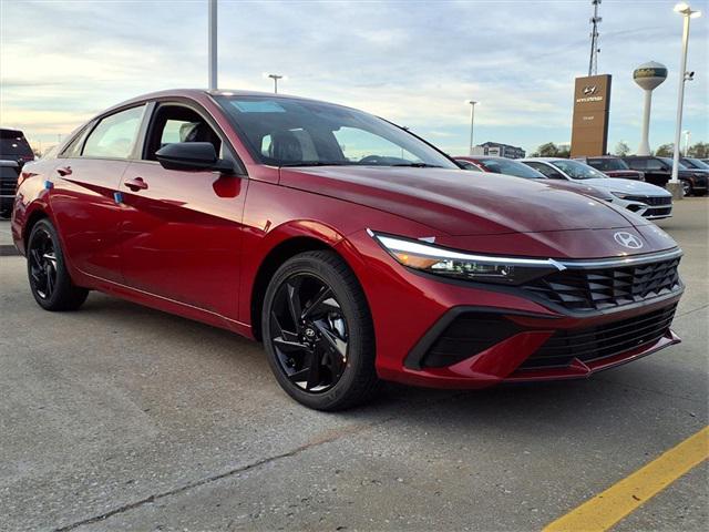 2026 Hyundai Elantra SEL's photo