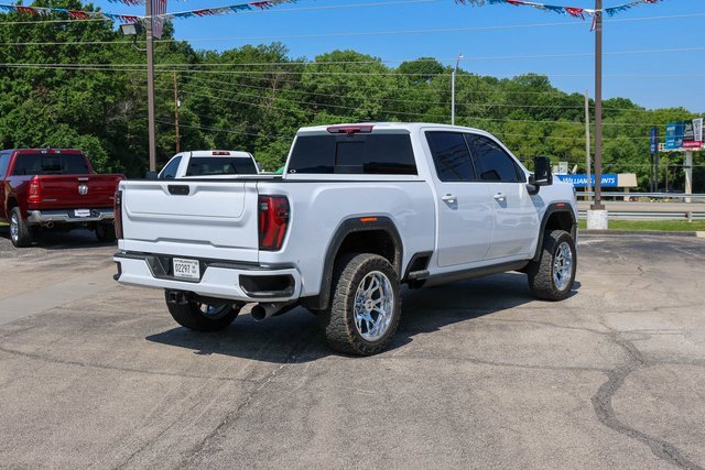 Used 2024 Summit White GMC AT4 image 6