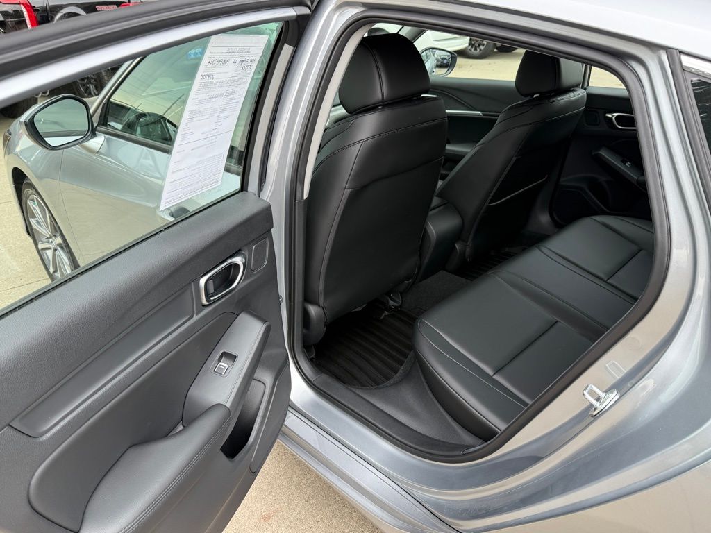 2025 Acura Integra Base photo 16