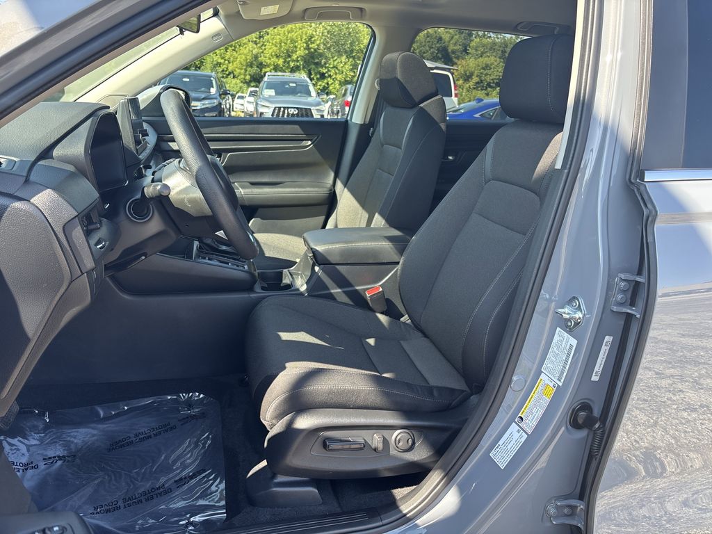 2025 Honda CR-V EX photo 4