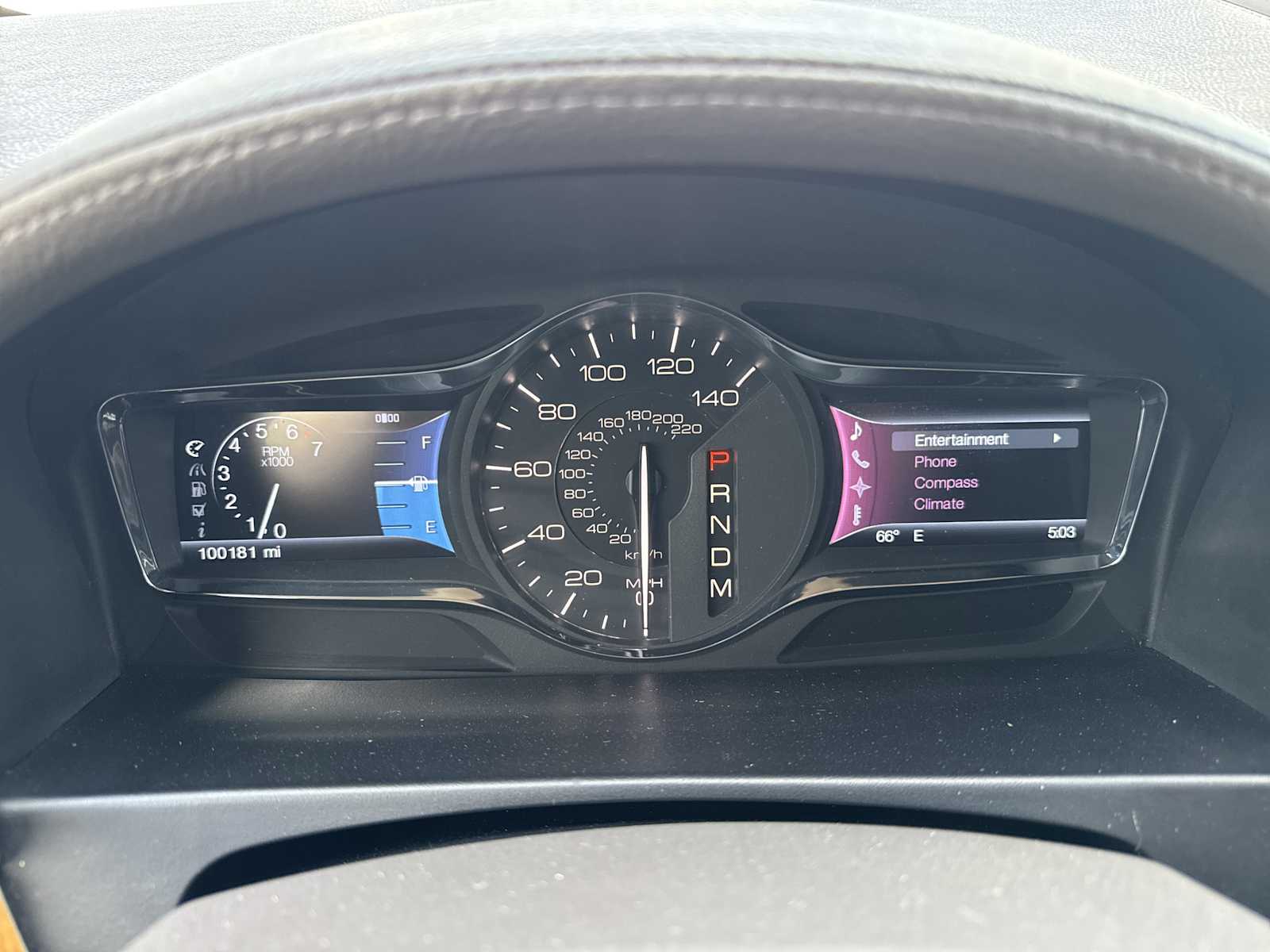 2012 Lincoln MKX photo 24