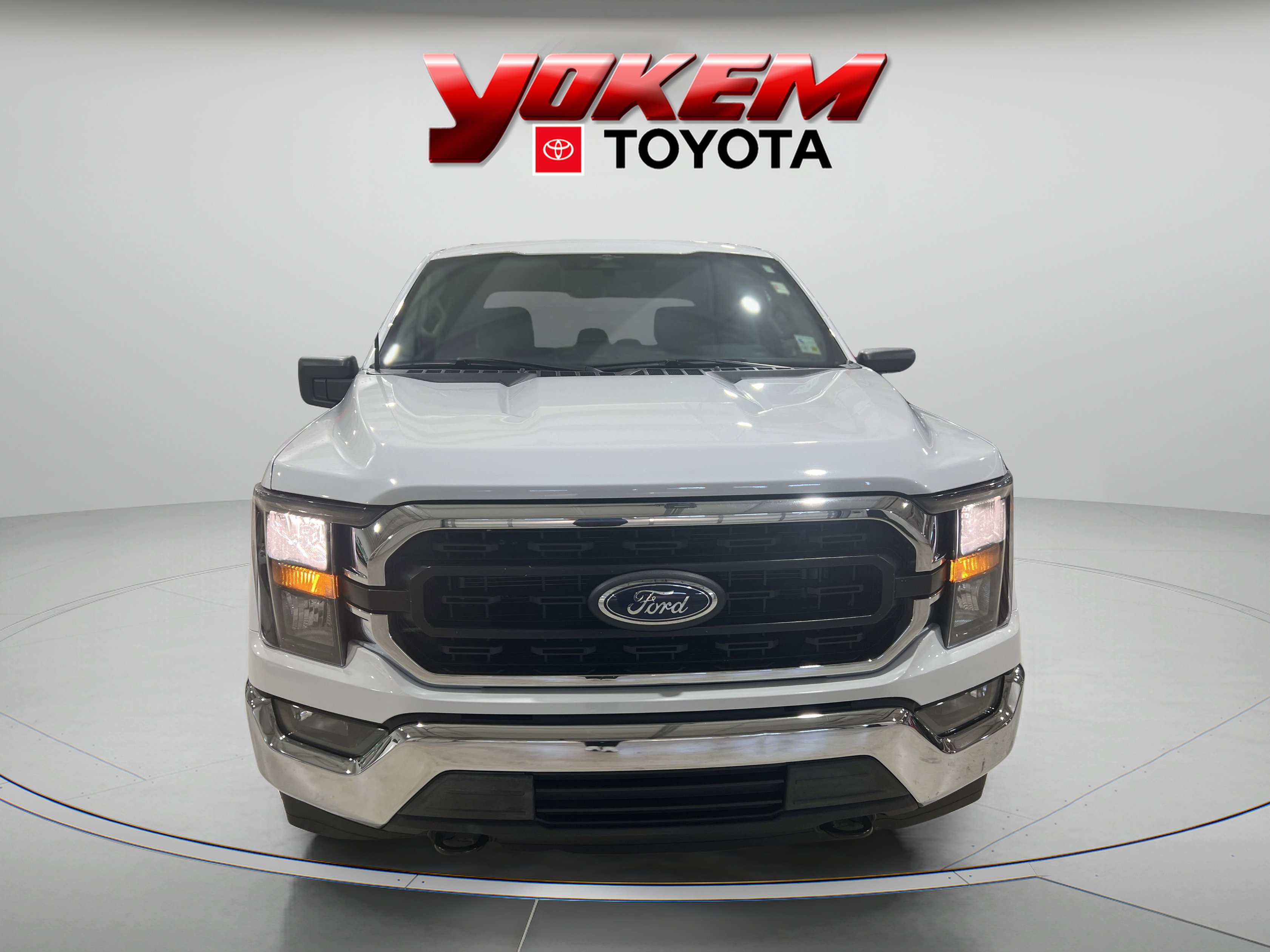 2023 Ford F-150 XLT photo 7