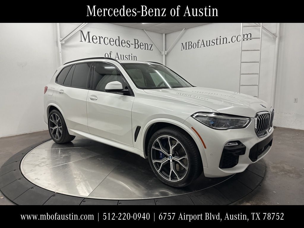 2020 BMW X5 40i's photo