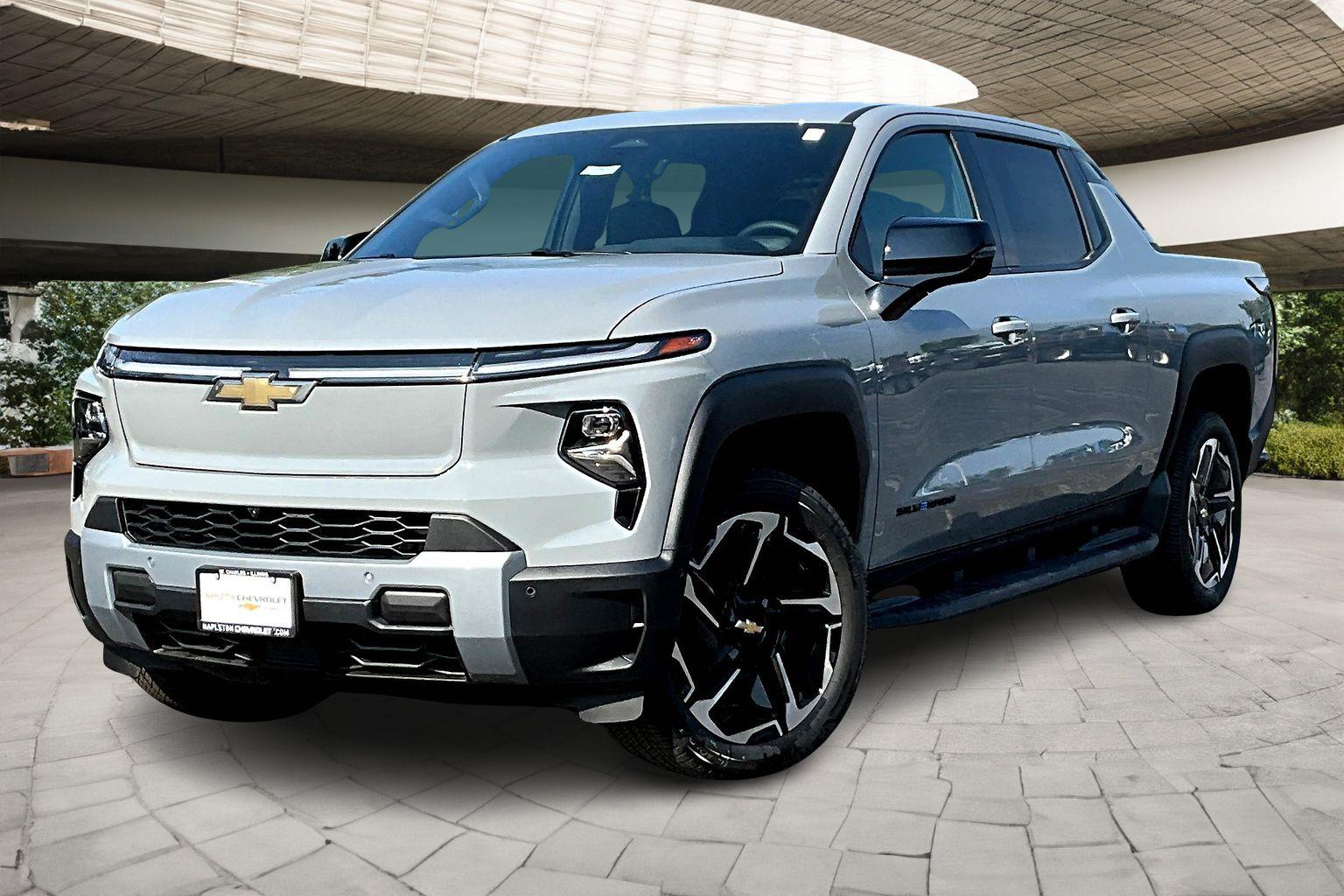 2026 Chevrolet Silverado EV LT's photo