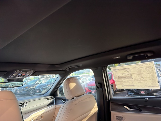 2025 Jeep Grand Cherokee Limited photo 8