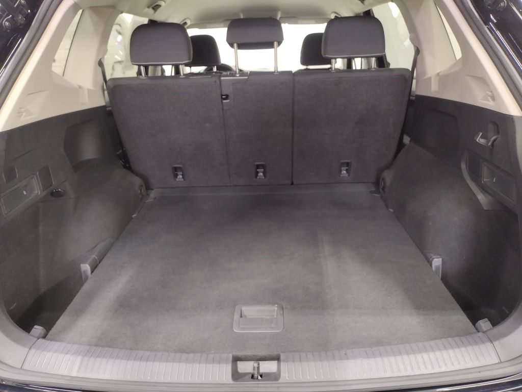 2024 Volkswagen Tiguan S photo 12
