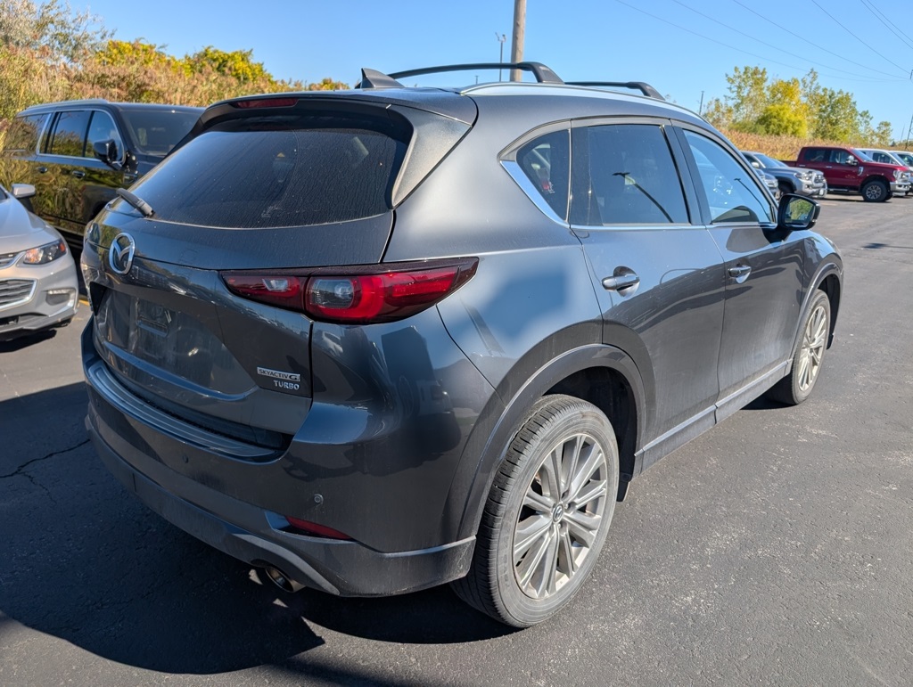 2022 Mazda CX-5 2.5 Turbo Signature photo 3