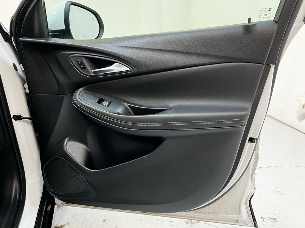 2024 Buick Encore GX Sport Touring photo 21