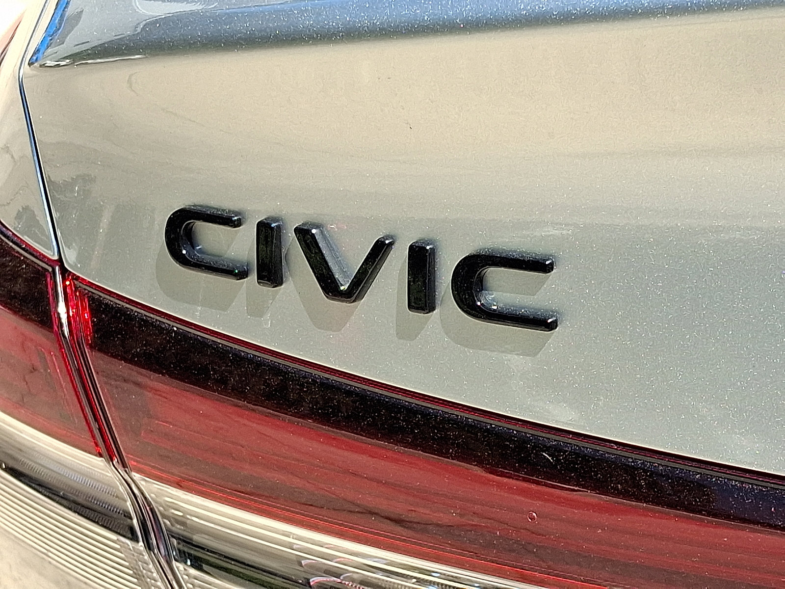 2026 Honda Civic Hybrid Sport Touring photo 4