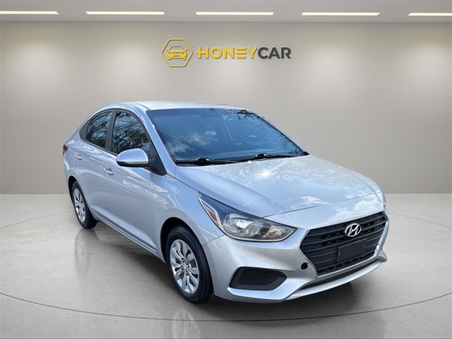 Pre-Owned 2021 Hyundai Accent SE