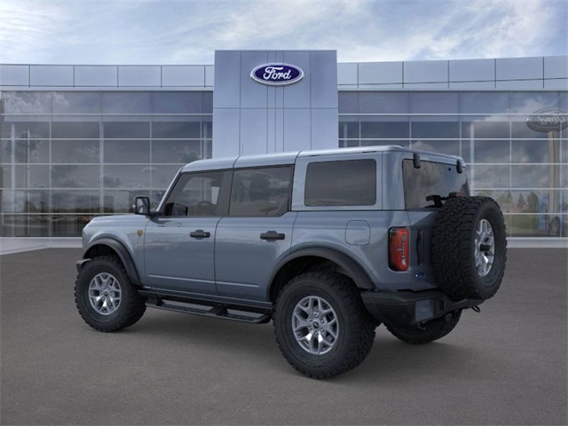 2025 Ford Bronco Badlands photo 3