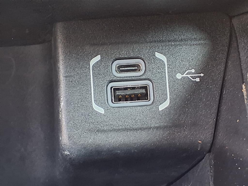 2022 Jeep Compass Latitude photo 21