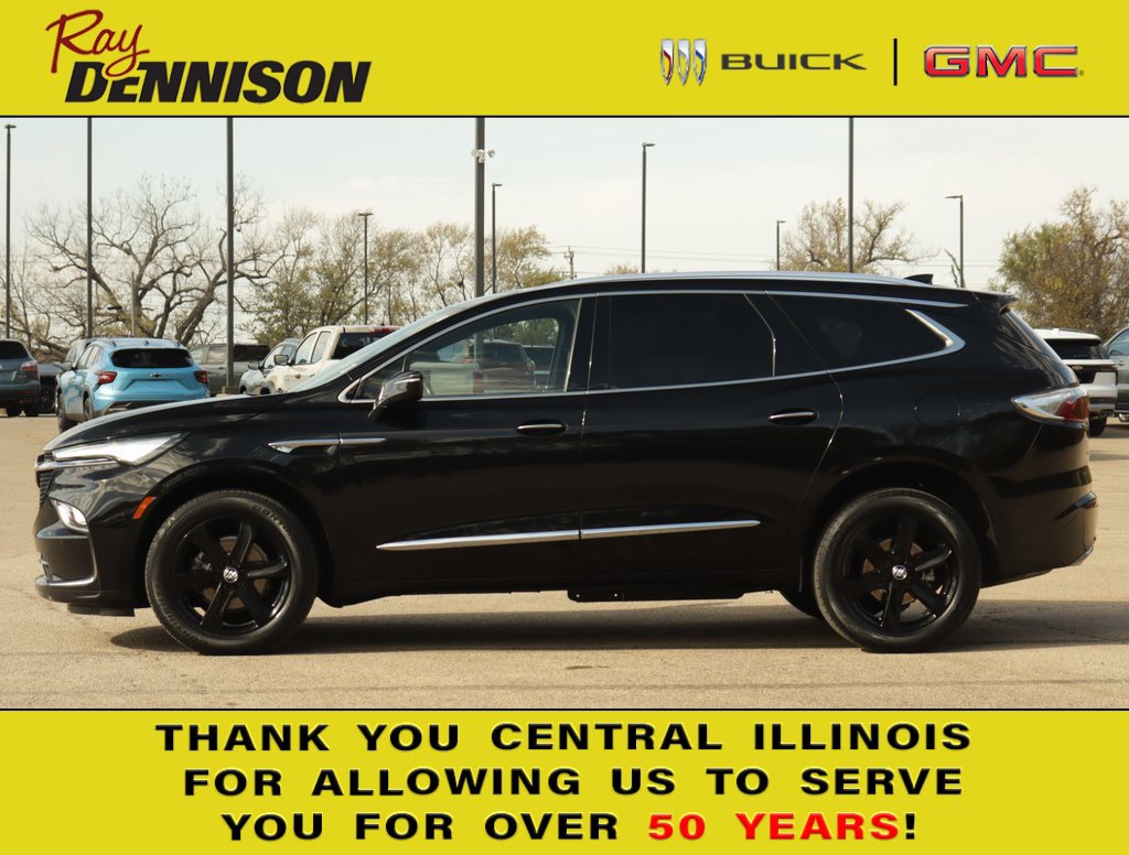 2023 Buick Enclave Essence photo 3