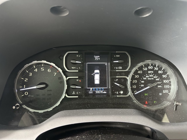 2018 Toyota Tundra SR5 CrewMax photo 16