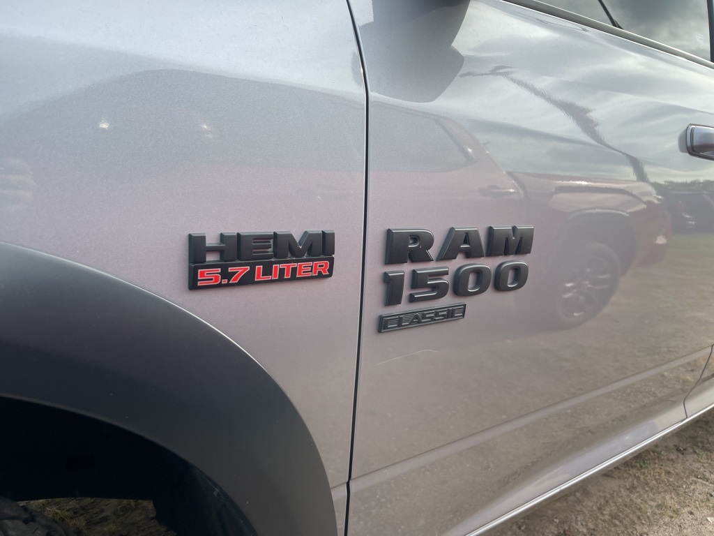 2019 Ram 1500 Classic Warlock photo 5