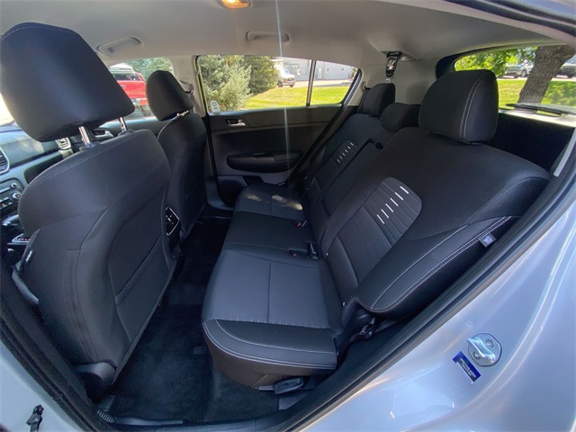 2020 Kia Sportage LX photo 12