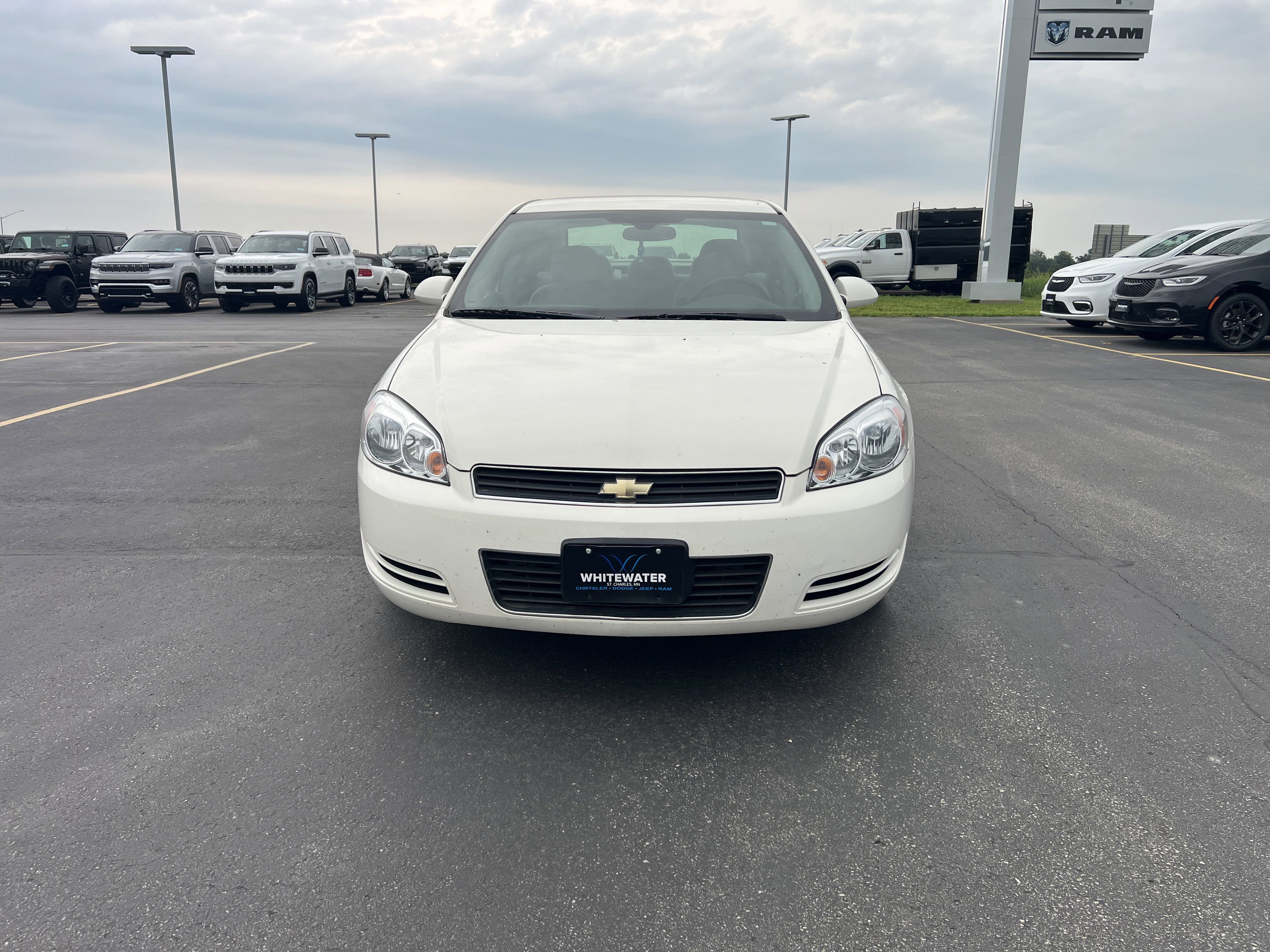 Used 2008 Chevrolet Impala LS with VIN 2G1WB58N789128425 for sale in Saint Charles, Minnesota