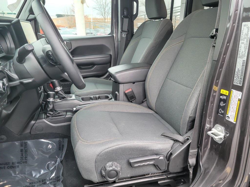 2025 JEEP WRANGLER - Image 7