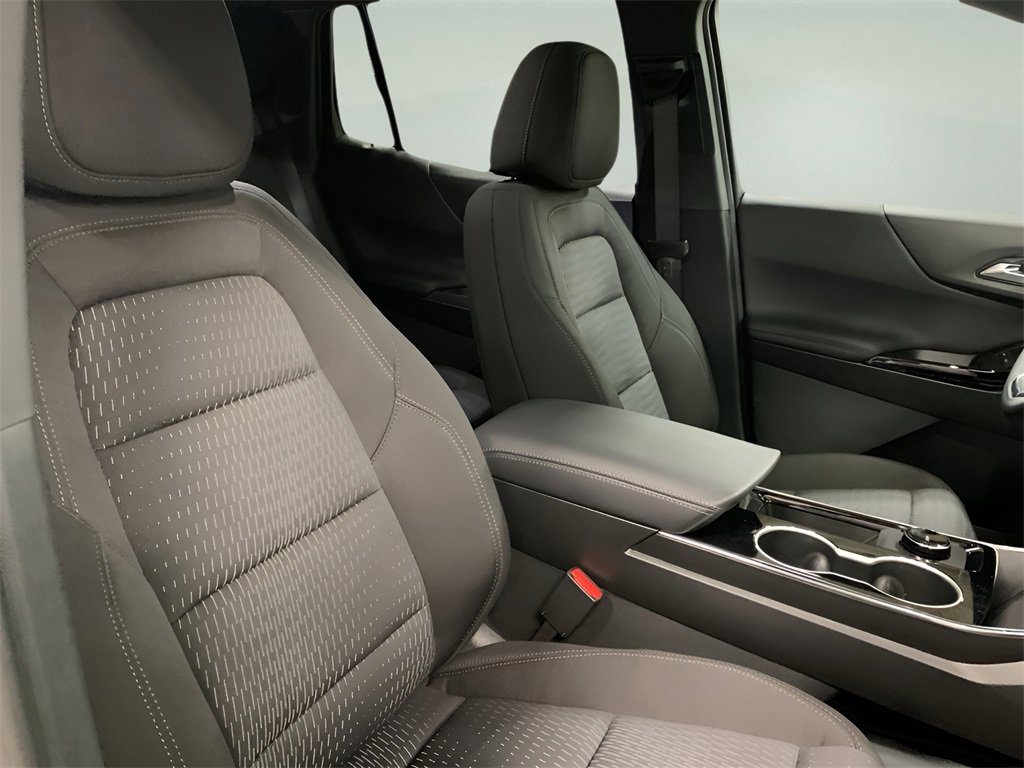 2026 Chevrolet Equinox LT photo 13