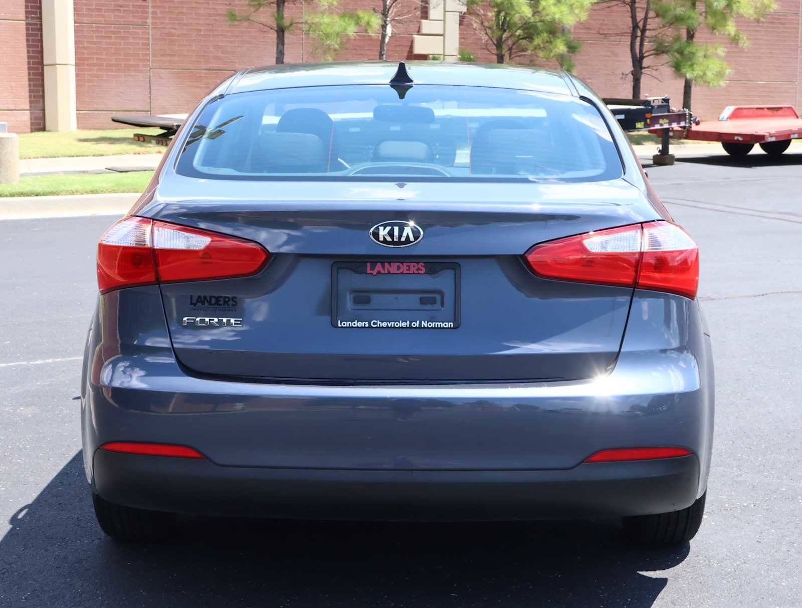 2016 Kia Forte LX photo 20