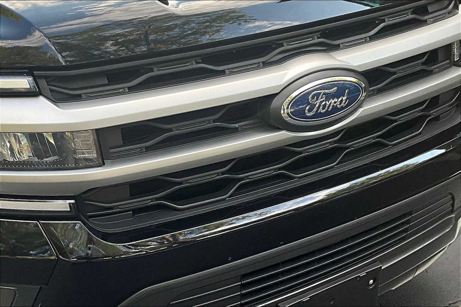 2024 Ford Expedition XLT photo 27